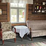 Vintage Atmospheric Log House *