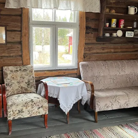 Vintage Atmospheric Log House *